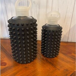 BKR Glass Water Bottle Silicone Spiked Fifth Avenue Sleeves 16oz 32oz